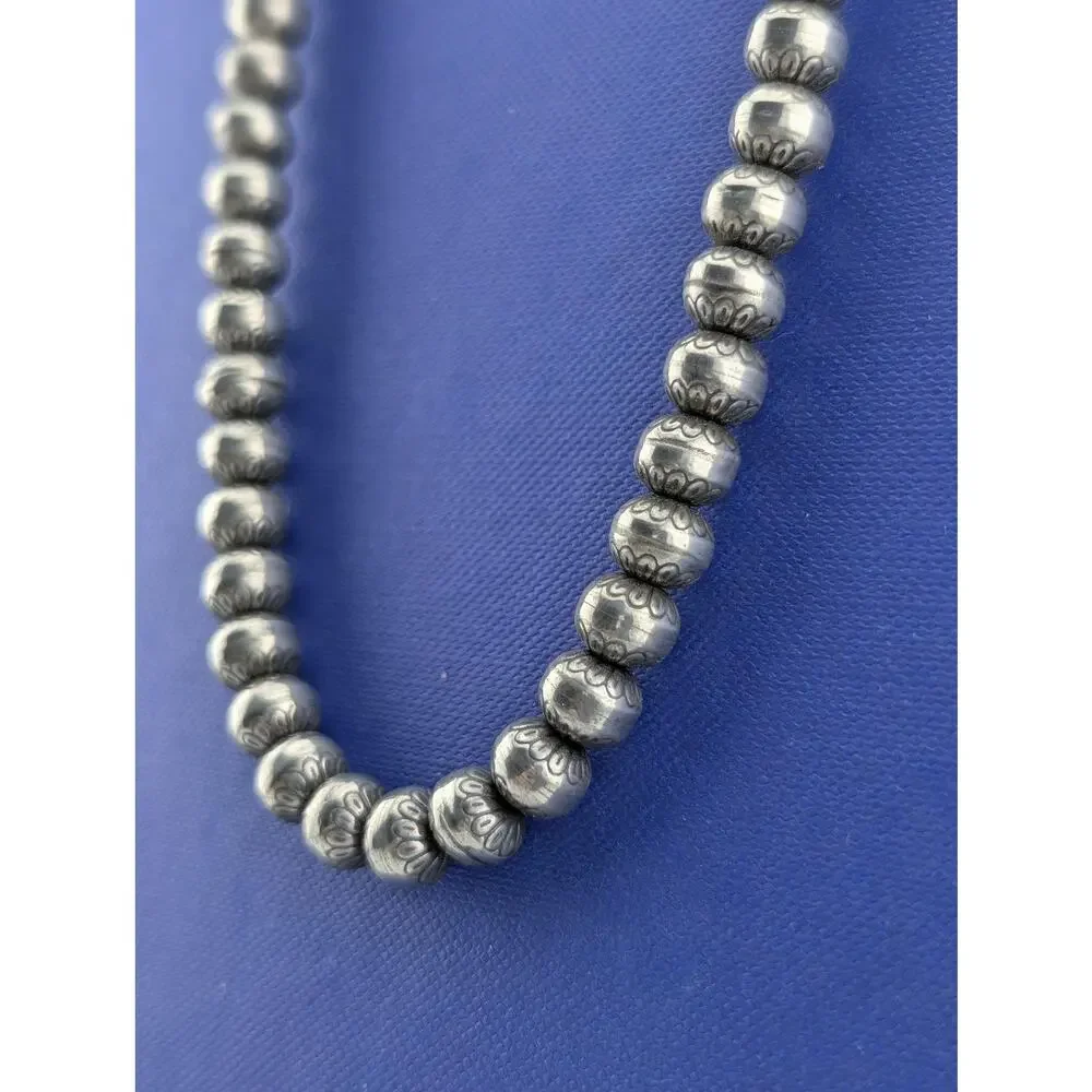 Silver Navajo (Dine) Pearls 40.6g - 19.5